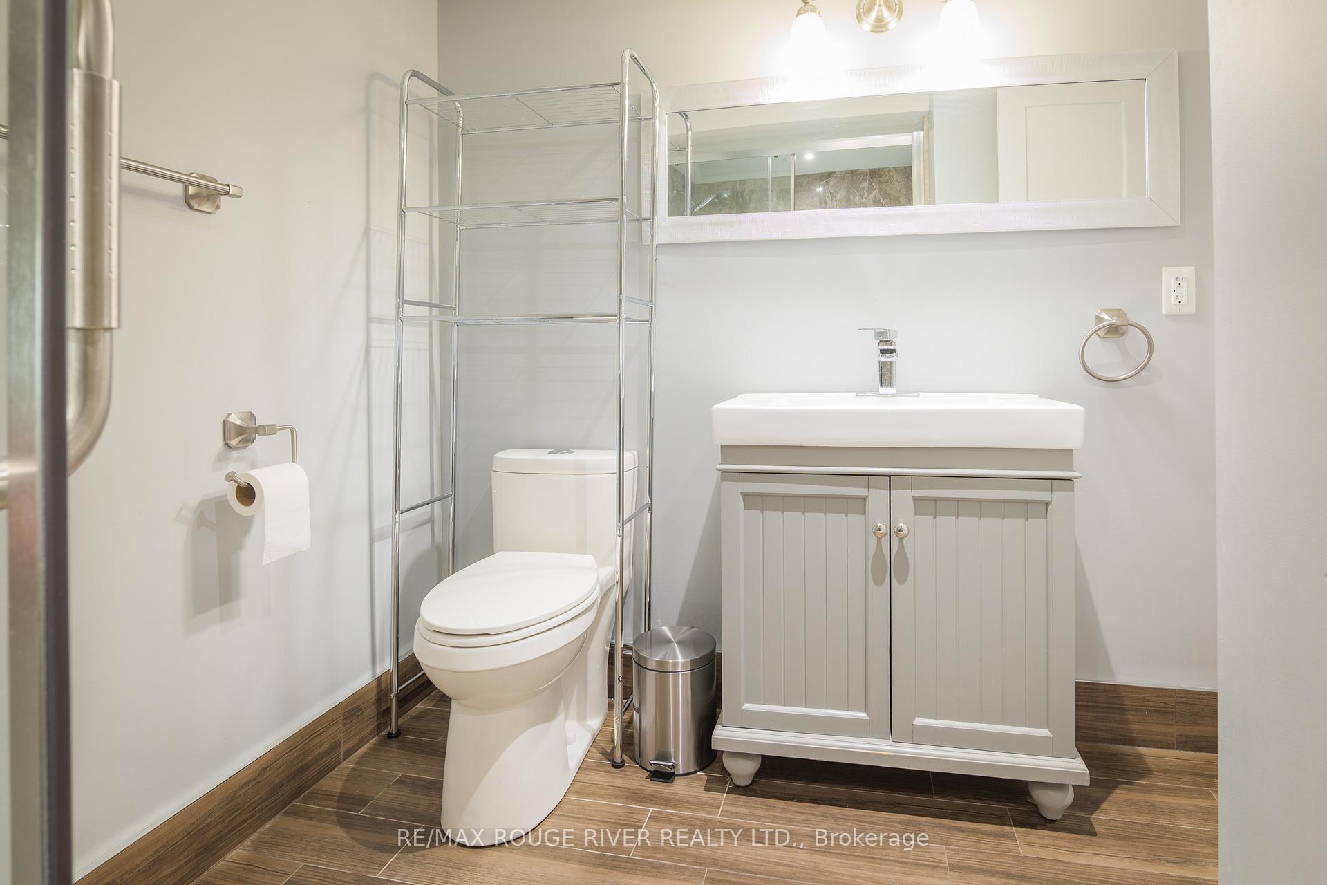 Photo 13 of 478 Summerpark Crescent, Pickering, Amberlea — HOMEH