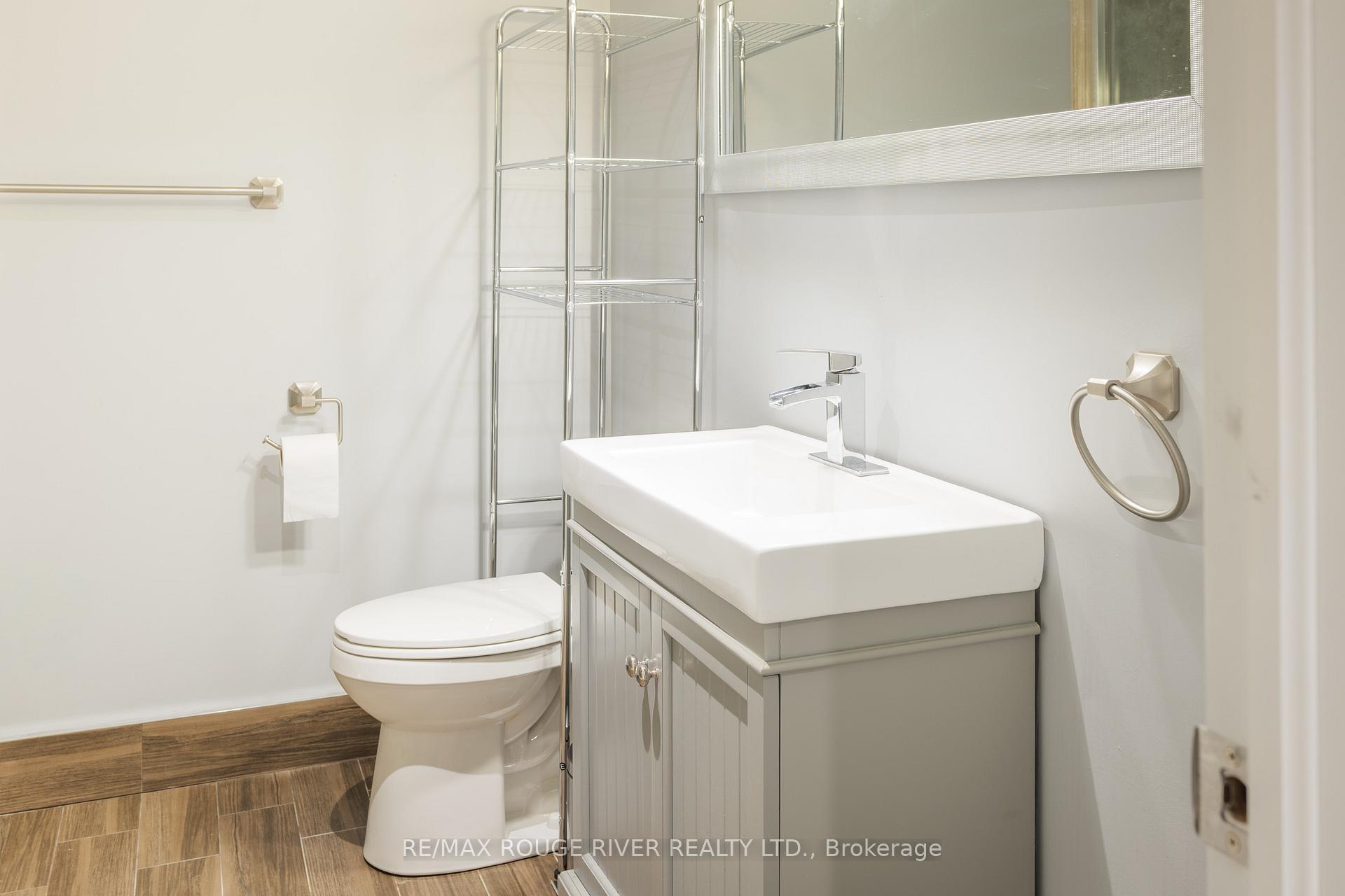 Photo 14 of 478 Summerpark Crescent, Pickering, Amberlea — HOMEH