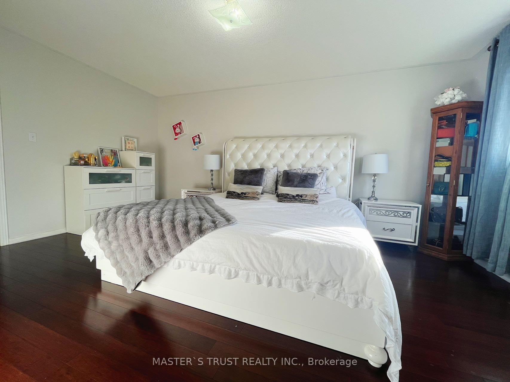 Photo 16 of 596 Willowick Drive, Newmarket, Stonehaven-Wyndham — HOMEH