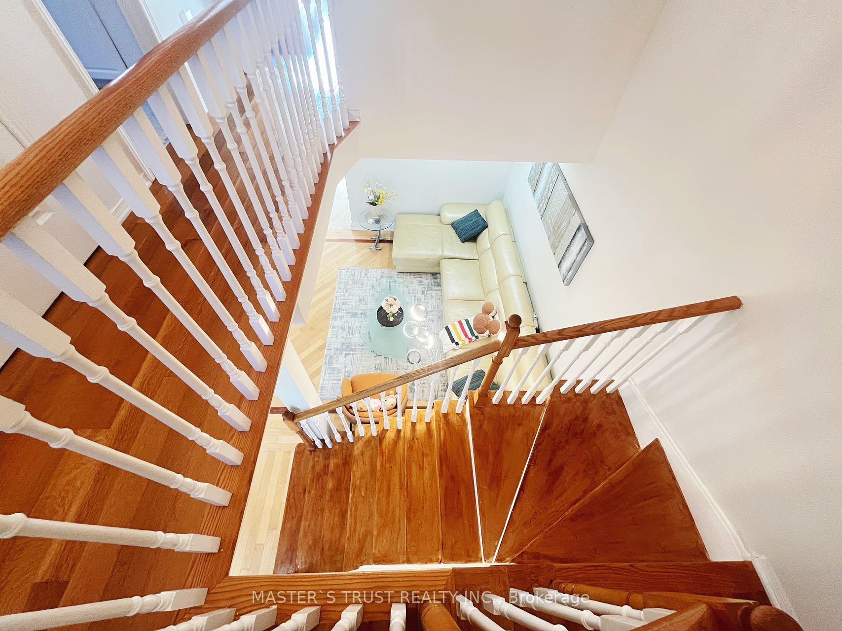 Photo 23 of 596 Willowick Drive, Newmarket, Stonehaven-Wyndham — HOMEH