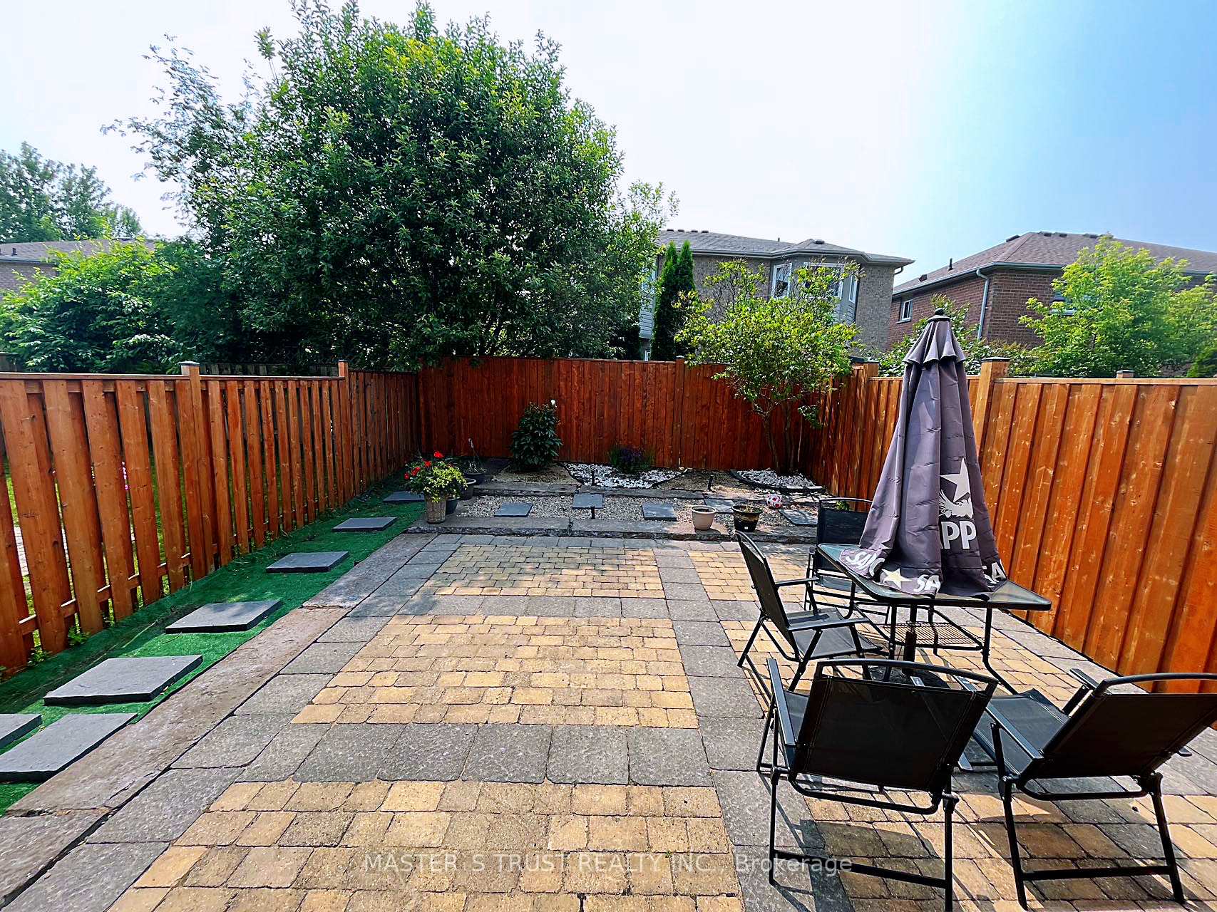 Photo 31 of 596 Willowick Drive, Newmarket, Stonehaven-Wyndham — HOMEH