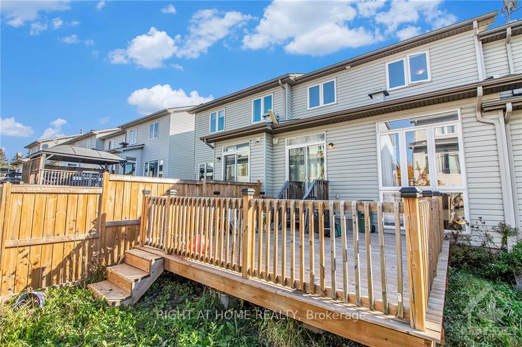 Photo 8 of 275 Rolling Meadow Crescent, Ottawa, Mer Bleue/Bradley Estates/Anderson Park — HOMEH