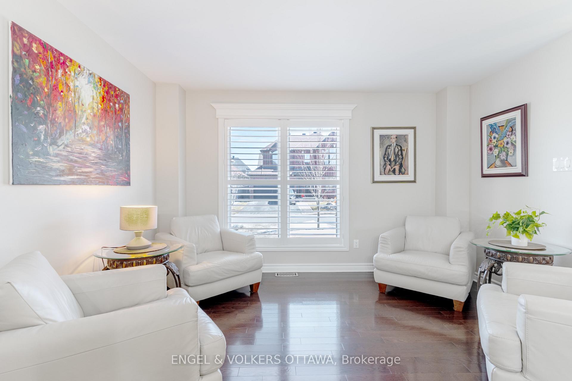 Photo 7 of 105 Vallier Way, Ottawa, Avalon East — HOMEH