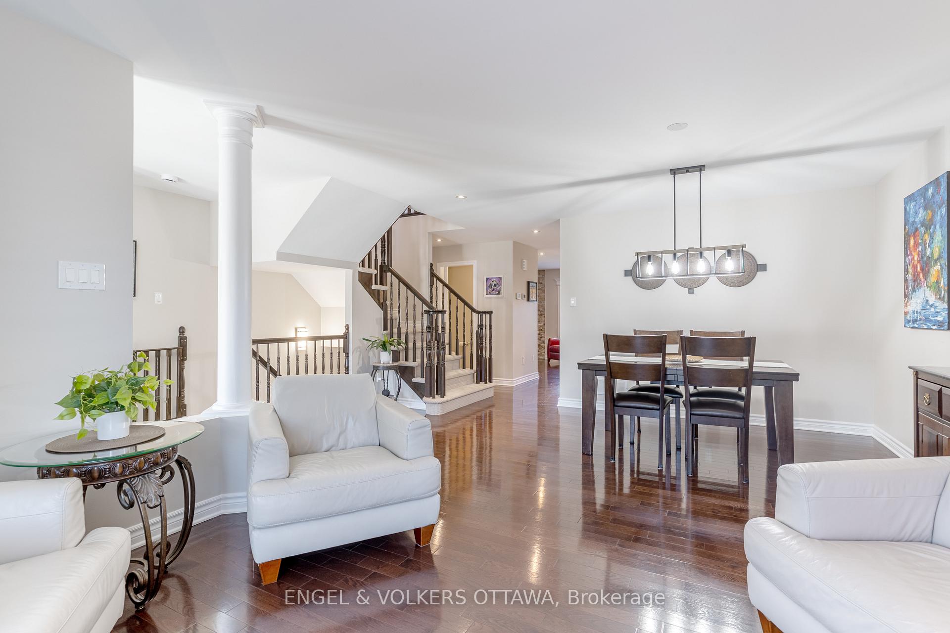 Photo 8 of 105 Vallier Way, Ottawa, Avalon East — HOMEH