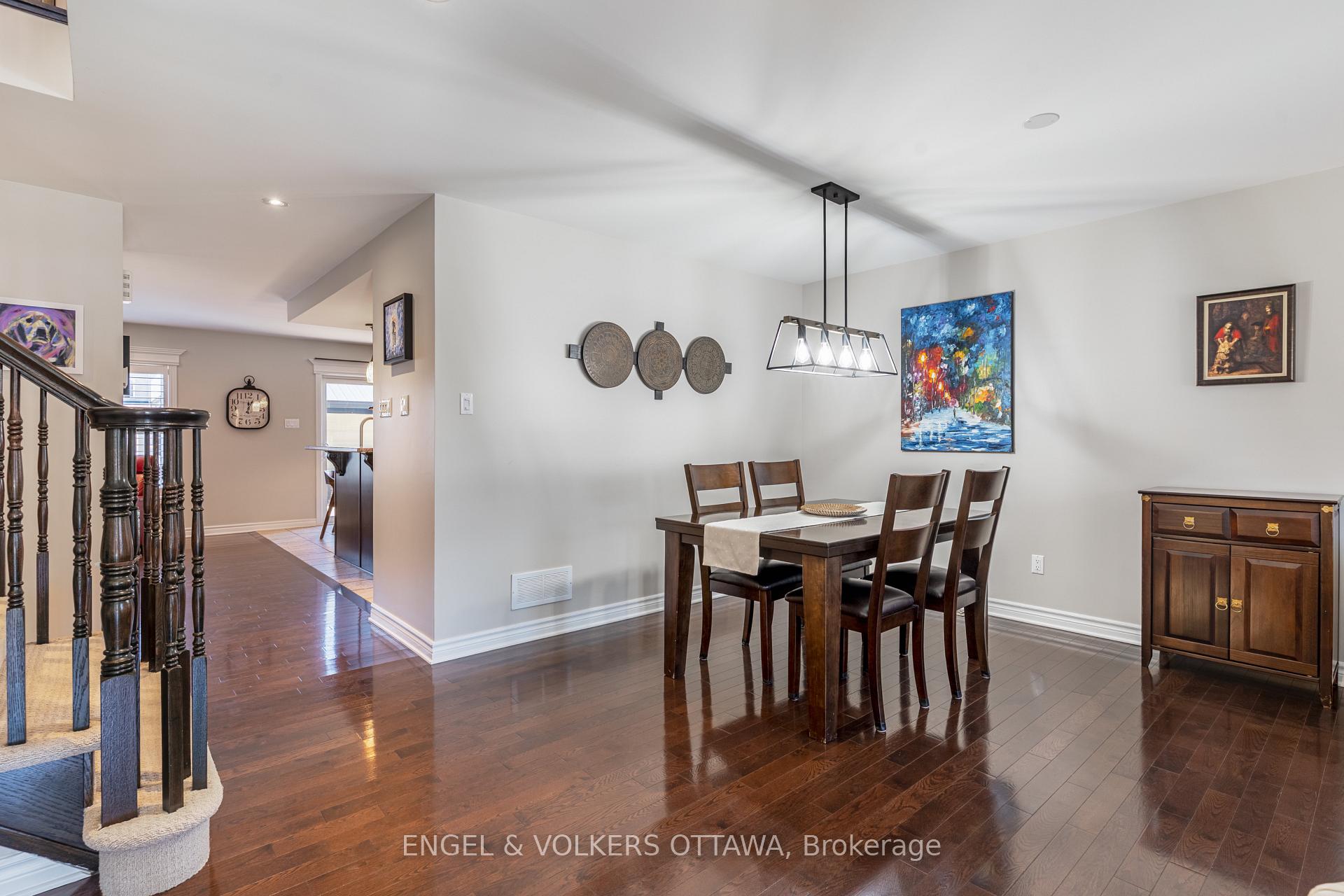 Photo 11 of 105 Vallier Way, Ottawa, Avalon East — HOMEH