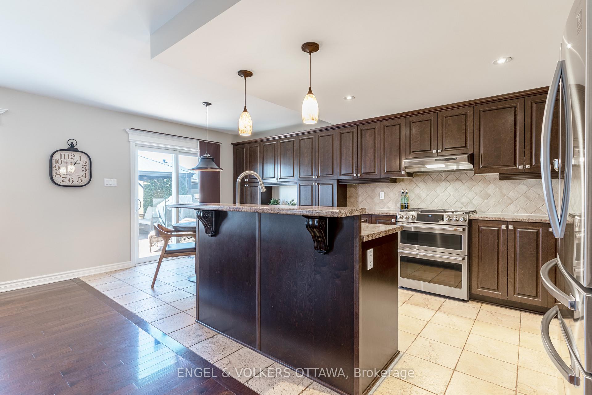 Photo 14 of 105 Vallier Way, Ottawa, Avalon East — HOMEH