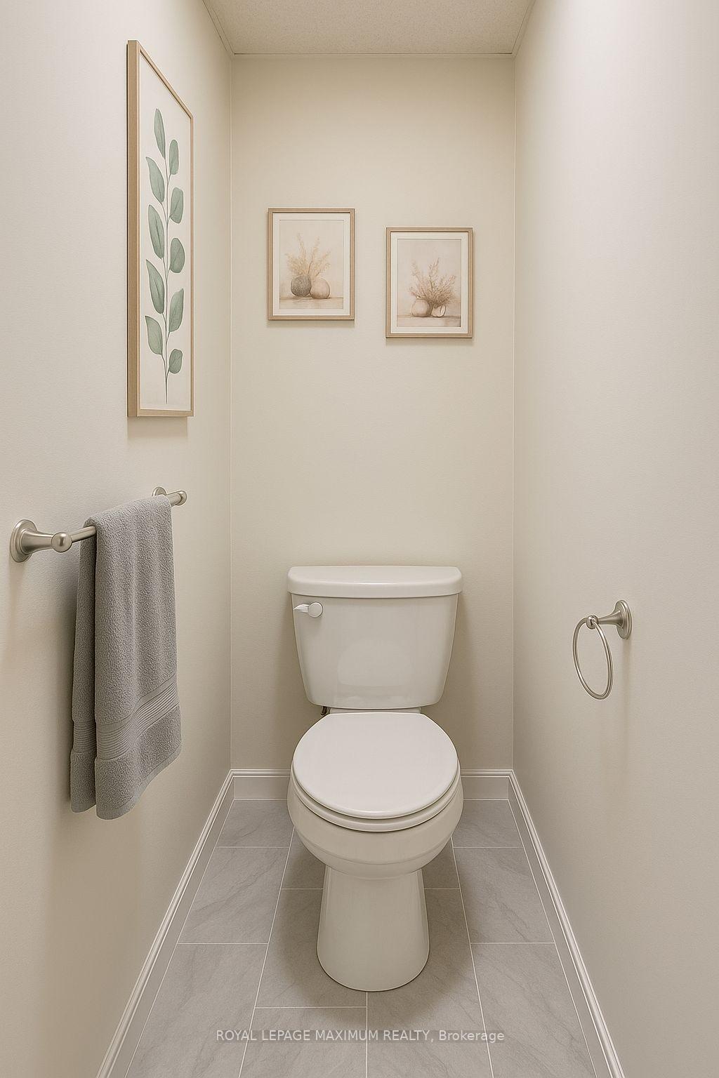 Photo 17 of 264 Athol Street E, Oshawa, Central — HOMEH