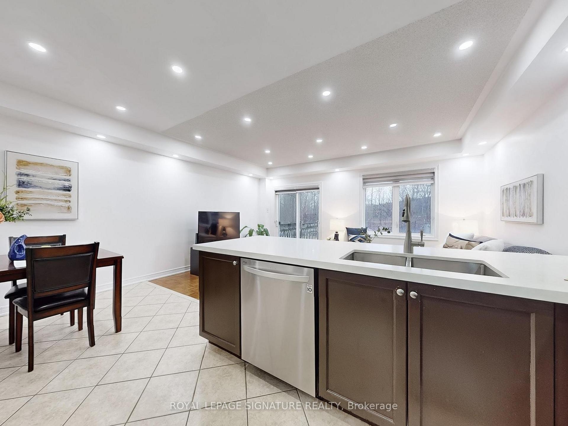 Photo 12 of 321 Bussel Crescent, Milton, Clarke — HOMEH