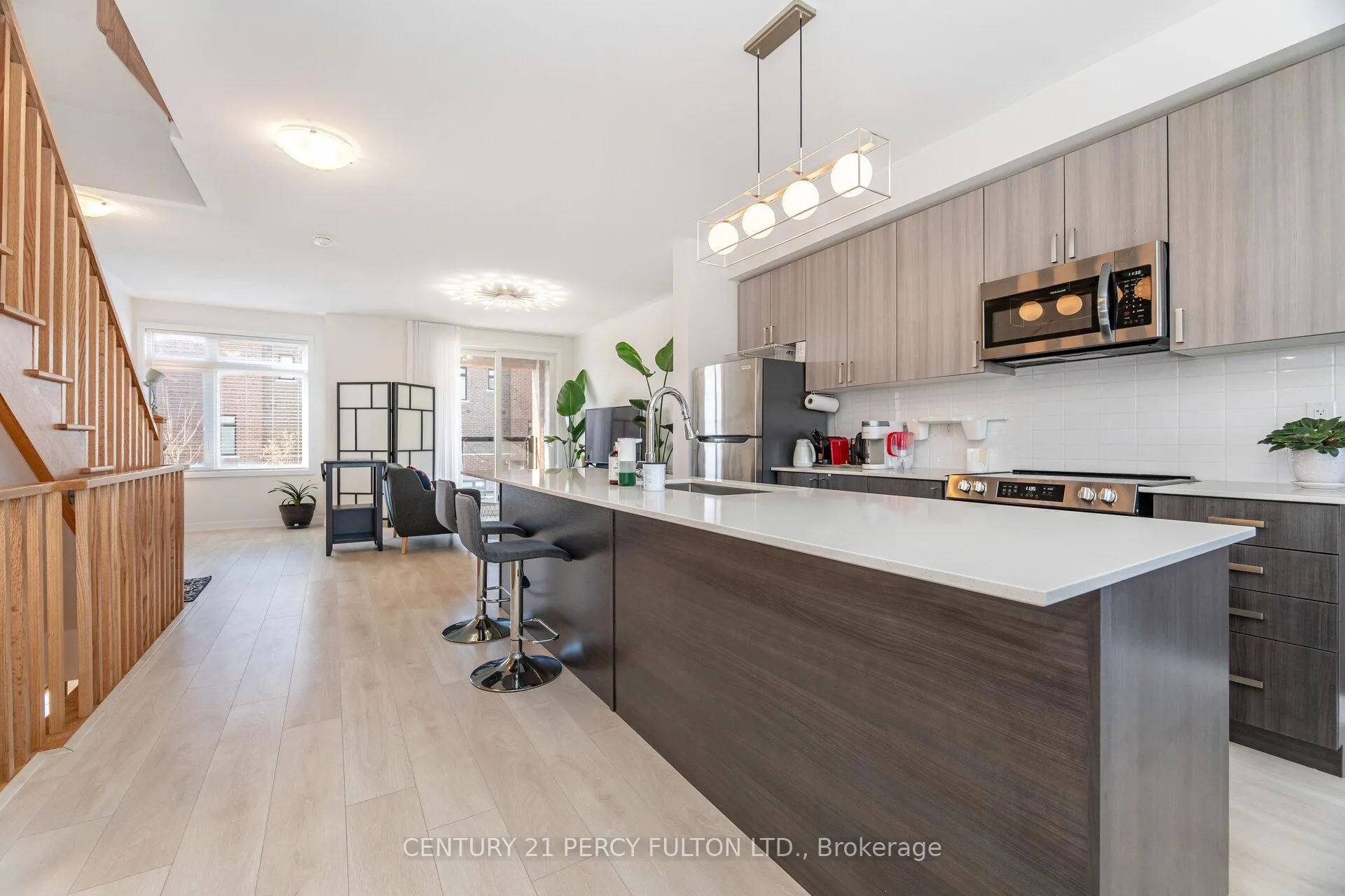 Photo 8 of Unit #404, 1865 Pickering Parkway, Pickering, Village East — HOMEH