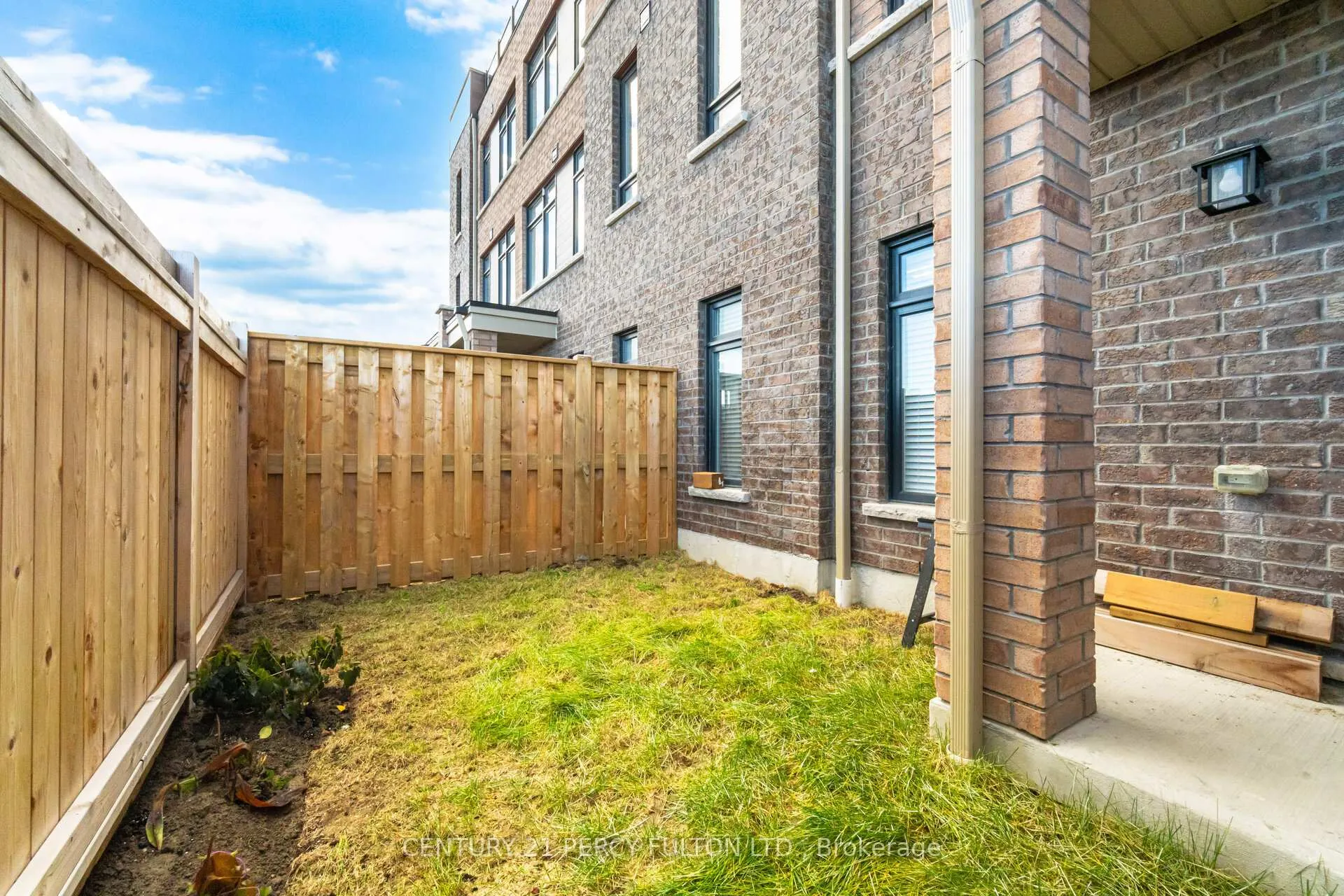 Photo 40 of Unit #404, 1865 Pickering Parkway, Pickering, Village East — HOMEH