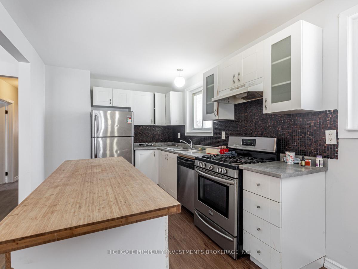 Photo 9 of Unit Main, 1348 Tatra Drive, Pickering, Bay Ridges — HOMEH