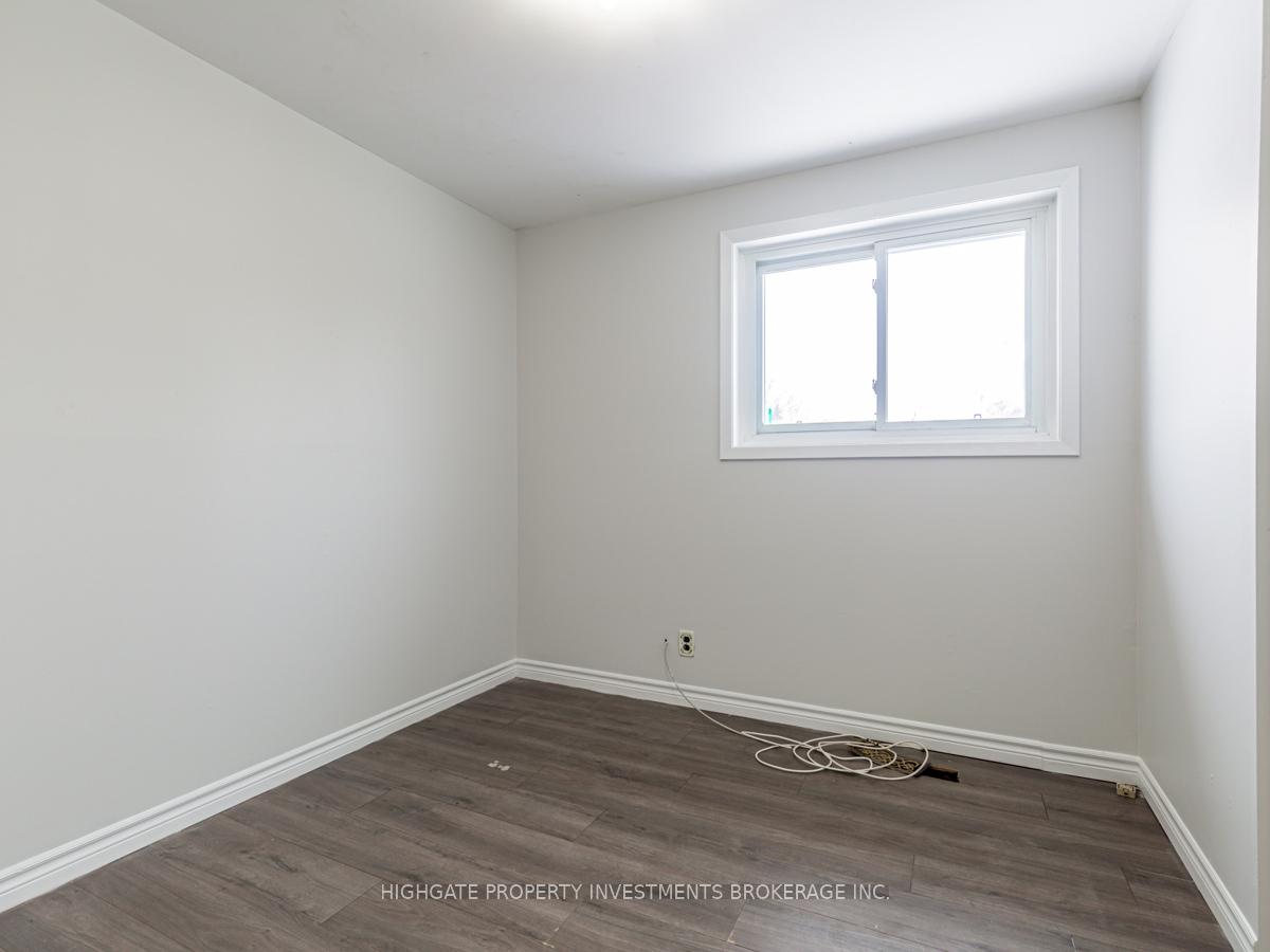 Photo 11 of Unit Main, 1348 Tatra Drive, Pickering, Bay Ridges — HOMEH