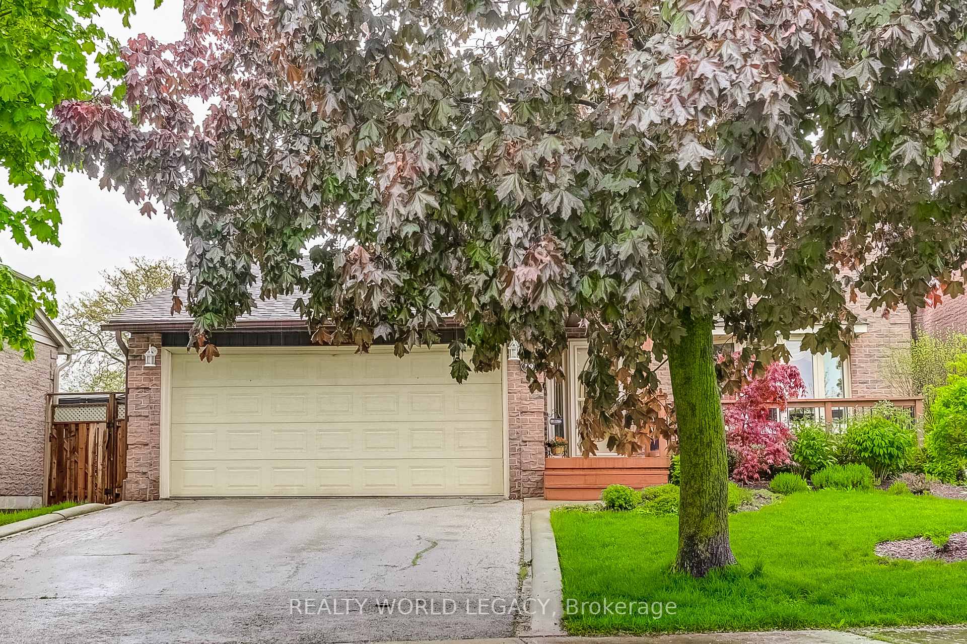 Photo 37 of 194 Laurier Avenue, Milton, Bronte Meadows — HOMEH