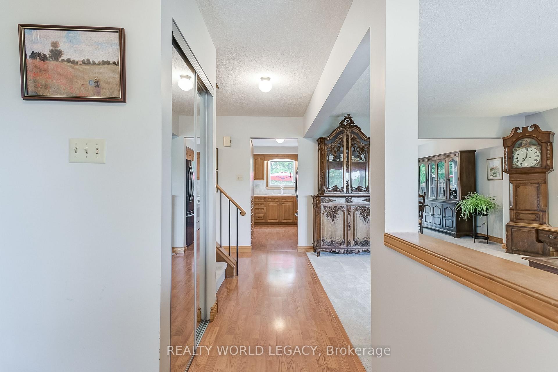 Photo 13 of 194 Laurier Avenue, Milton, Bronte Meadows — HOMEH