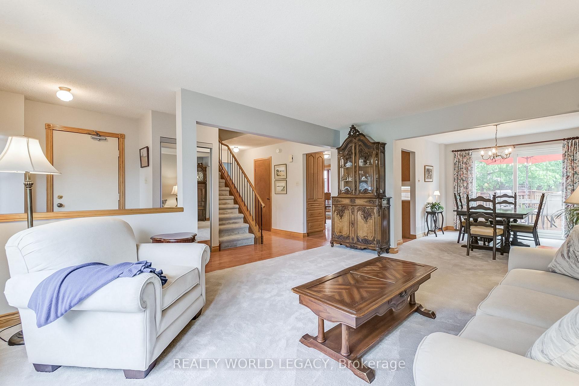 Photo 7 of 194 Laurier Avenue, Milton, Bronte Meadows — HOMEH