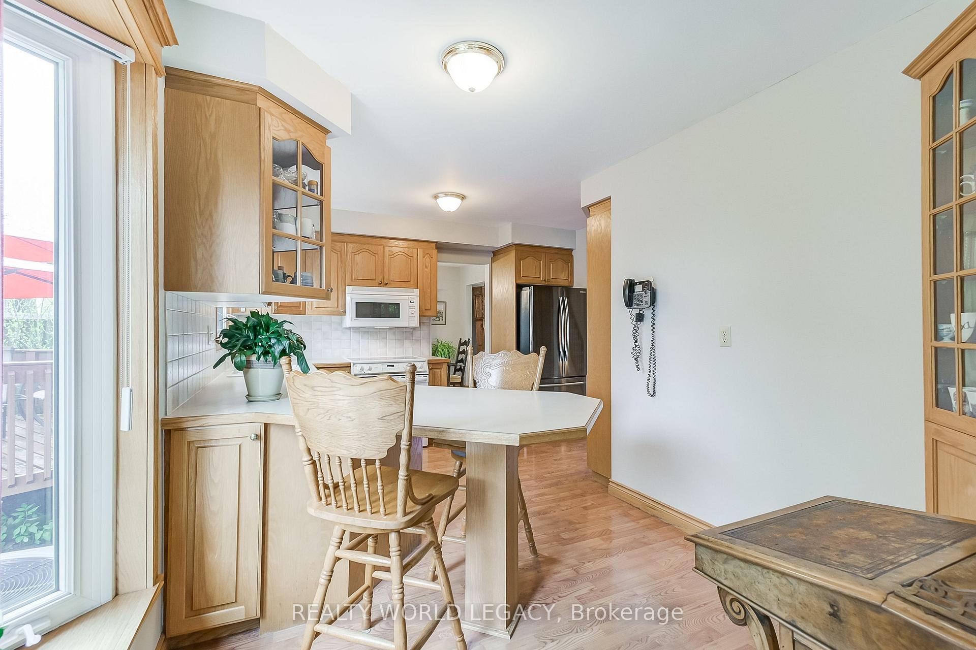 Photo 16 of 194 Laurier Avenue, Milton, Bronte Meadows — HOMEH