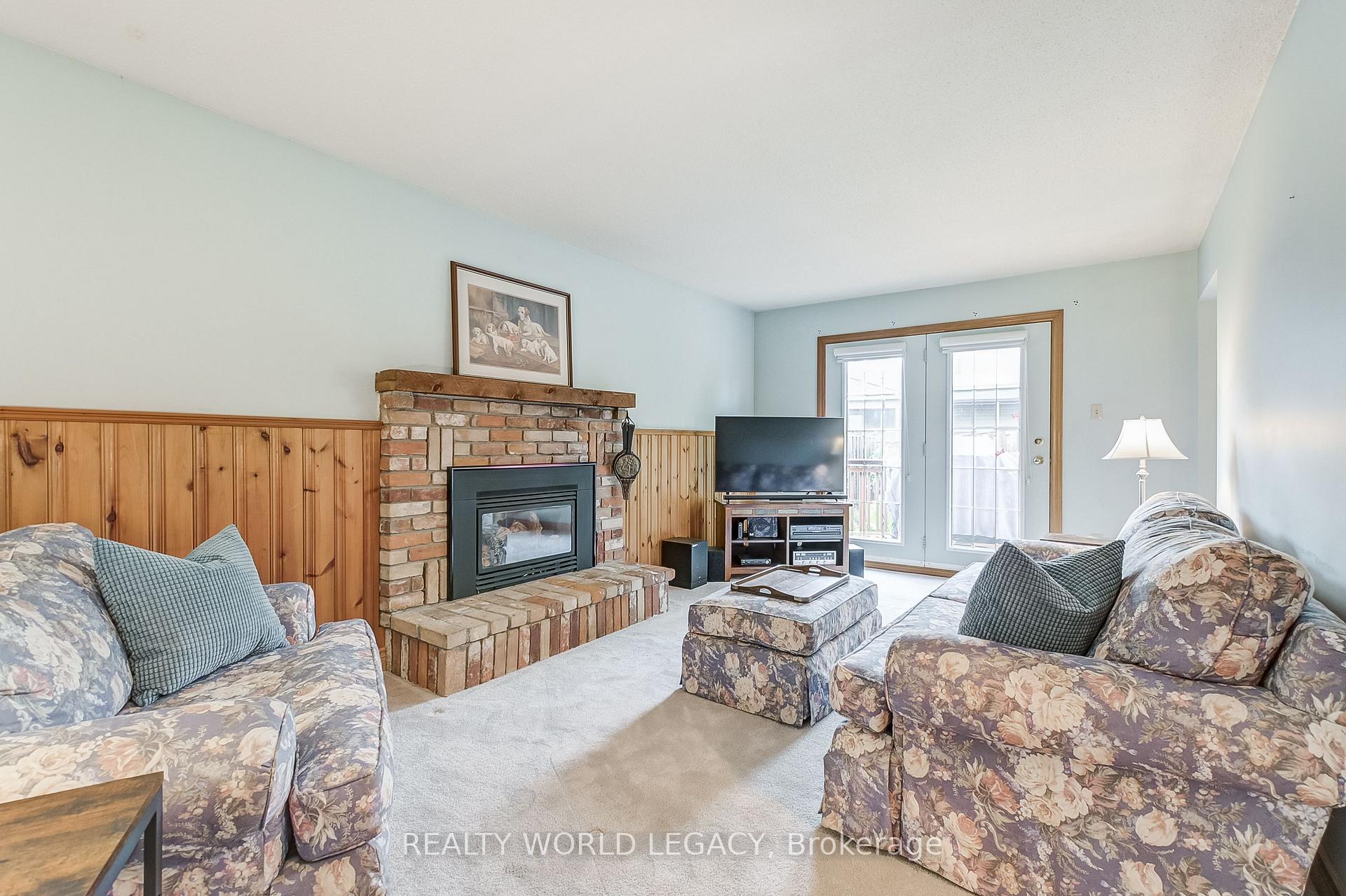 Photo 21 of 194 Laurier Avenue, Milton, Bronte Meadows — HOMEH