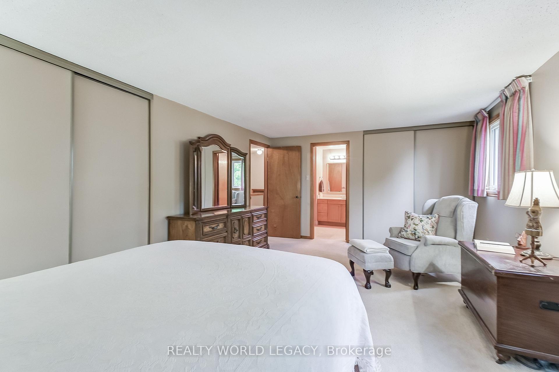 Photo 43 of 194 Laurier Avenue, Milton, Bronte Meadows — HOMEH