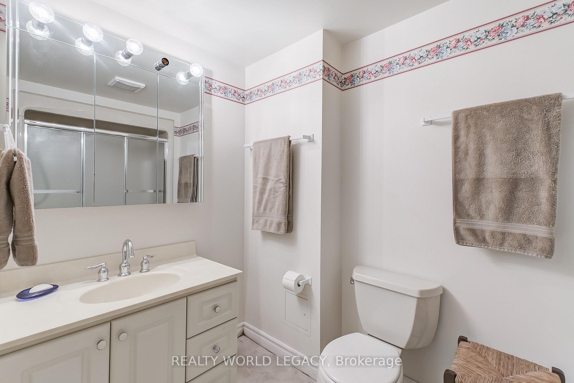 Photo 30 of 194 Laurier Avenue, Milton, Bronte Meadows — HOMEH