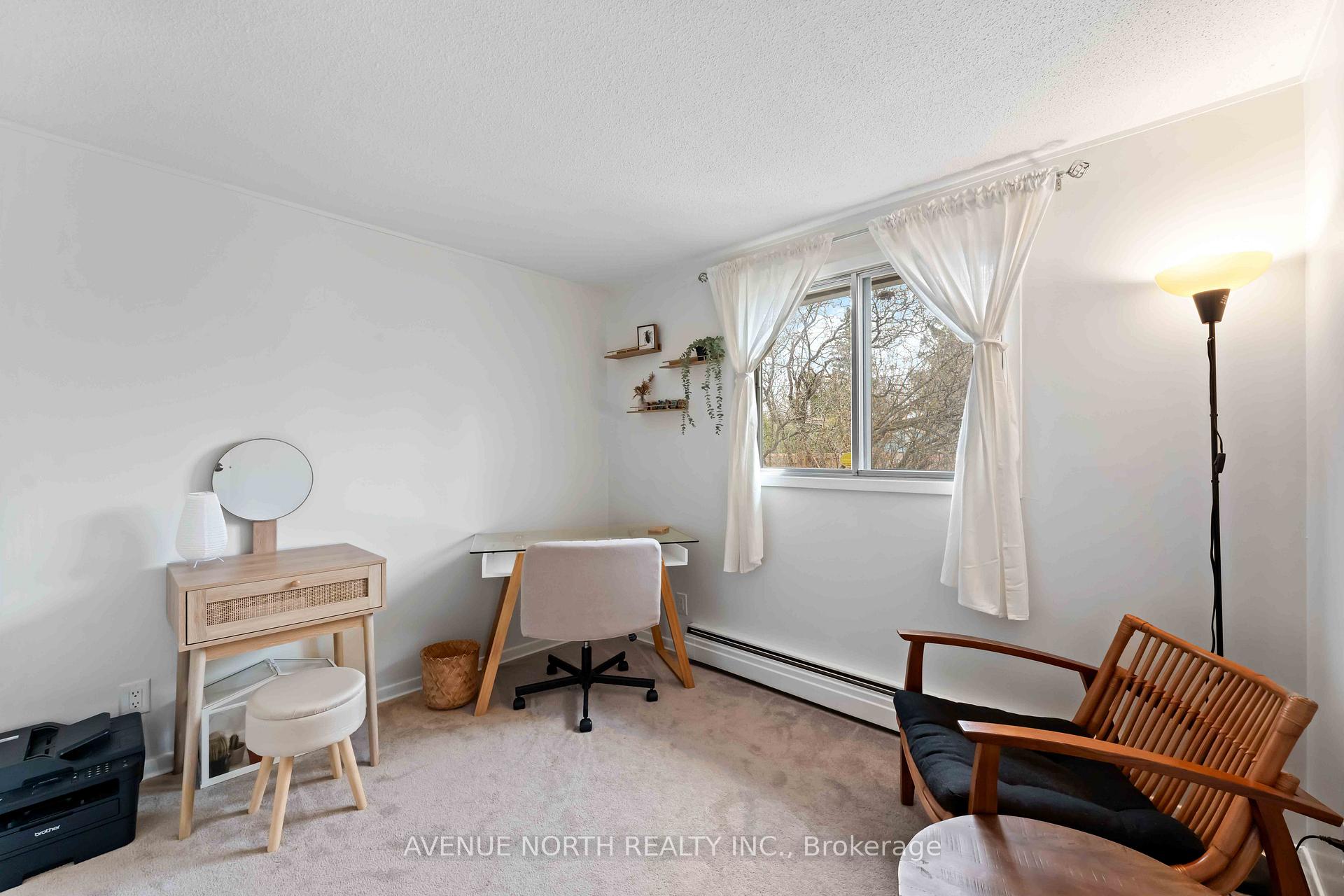 Photo 19 of 328 Amiens Street, Ottawa, Bilberry Creek/Queenswood Heights — HOMEH
