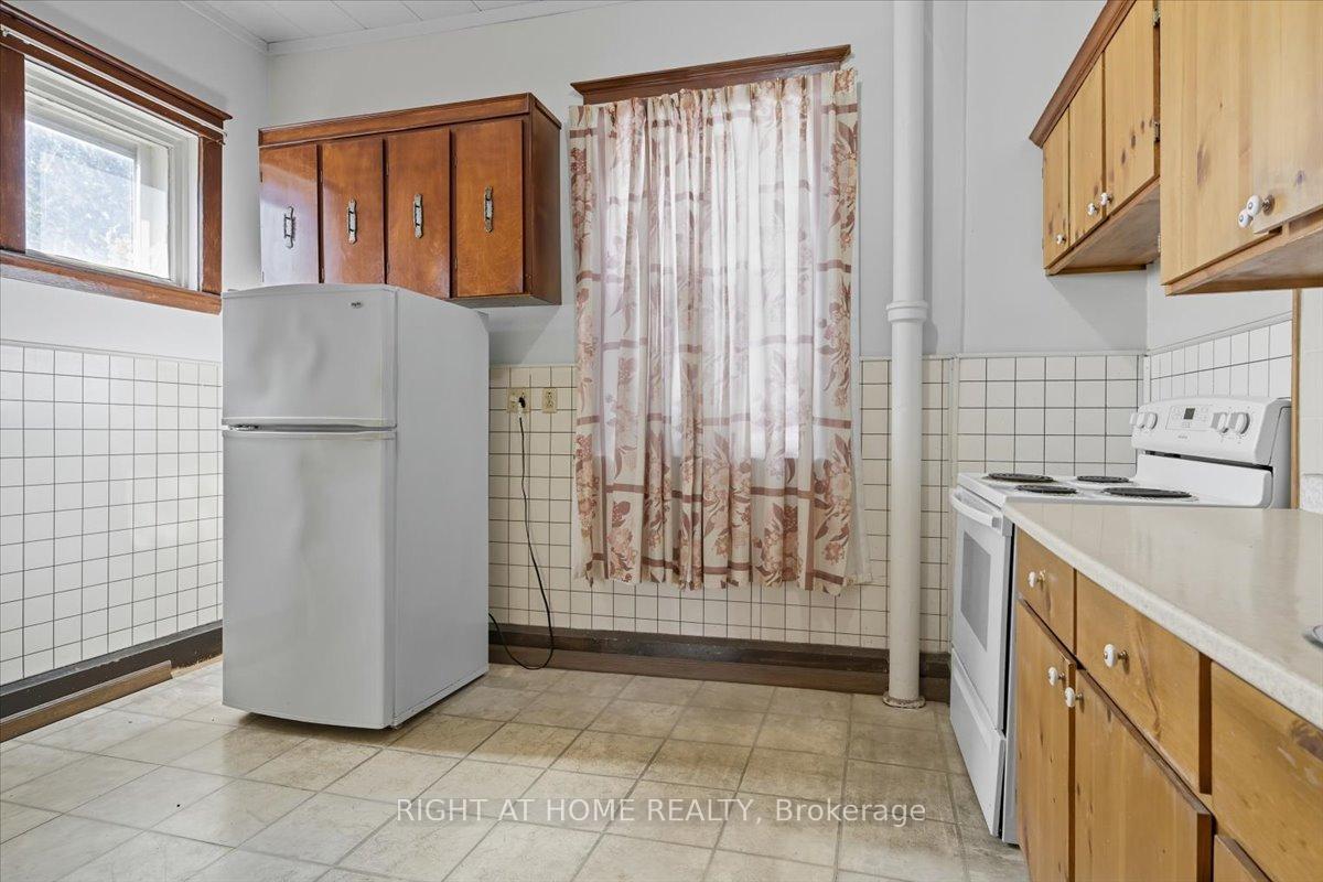 Photo 17 of 183 Olive Avenue, Oshawa, Central — HOMEH