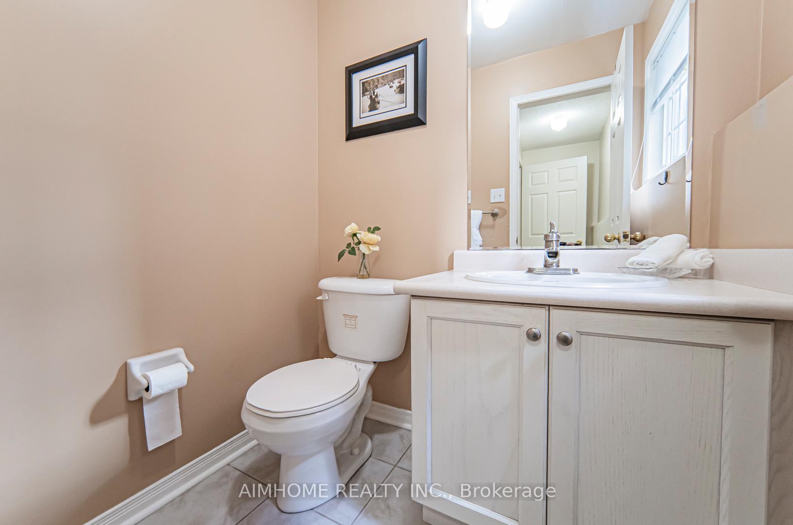 Photo 17 of 315 Flagstone Way, Newmarket, Woodland Hill — HOMEH