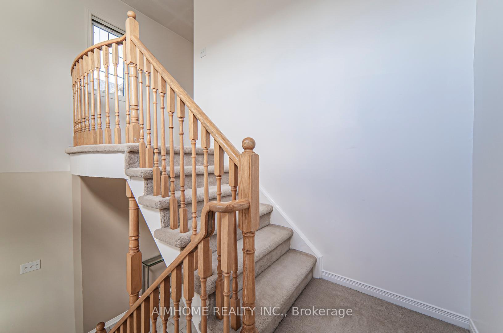 Photo 19 of 315 Flagstone Way, Newmarket, Woodland Hill — HOMEH