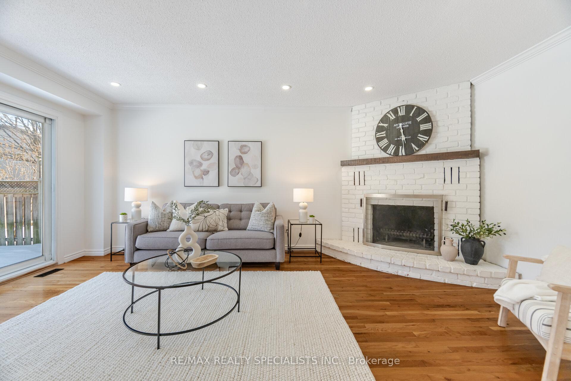 Photo 14 of 563 Farmstead Drive, Milton, Bronte Meadows — HOMEH