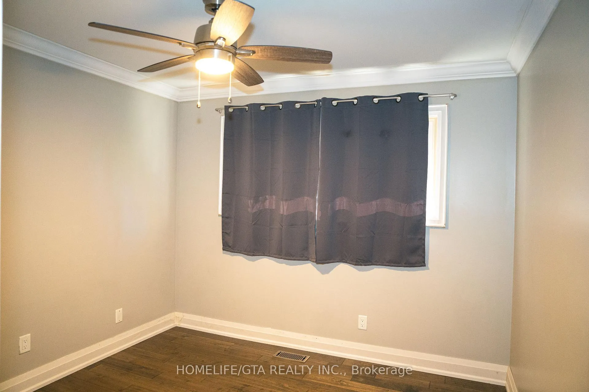 Photo 18 of 445 Rossland Road W, Oshawa, McLaughlin — HOMEH