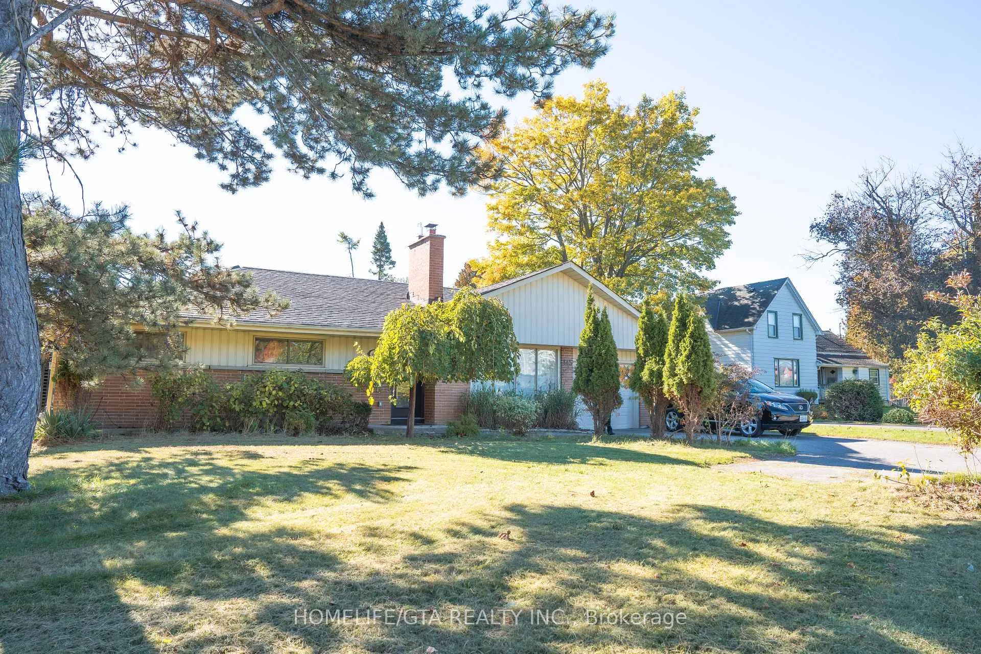 Photo 22 of 445 Rossland Road W, Oshawa, McLaughlin — HOMEH
