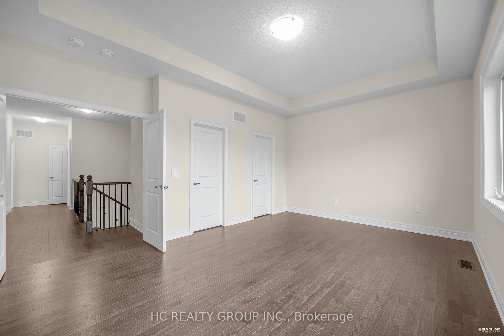 Photo 5 of 2910 Grindstone Crescent, Pickering, Rural Pickering — HOMEH