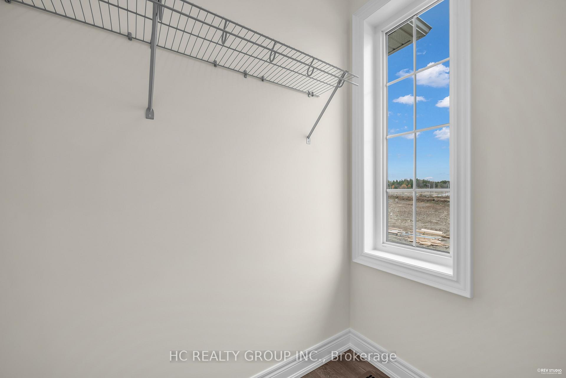 Photo 15 of 2910 Grindstone Crescent, Pickering, Rural Pickering — HOMEH