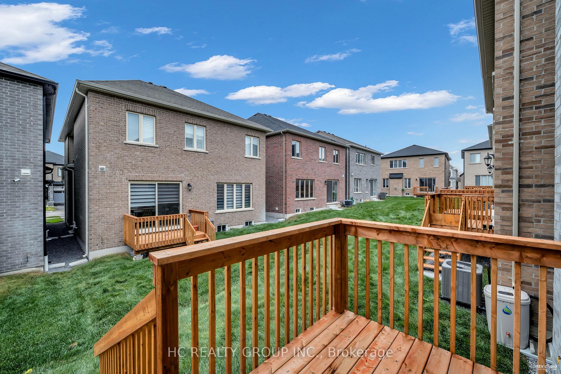 Photo 26 of 2910 Grindstone Crescent, Pickering, Rural Pickering — HOMEH