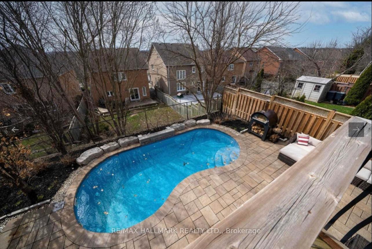 Photo 2 of 122 Widdifield Avenue, Newmarket, Armitage — HOMEH