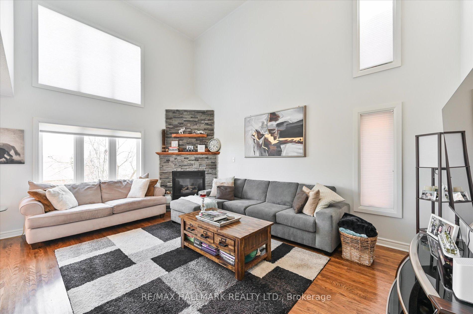 Photo 11 of 122 Widdifield Avenue, Newmarket, Armitage — HOMEH