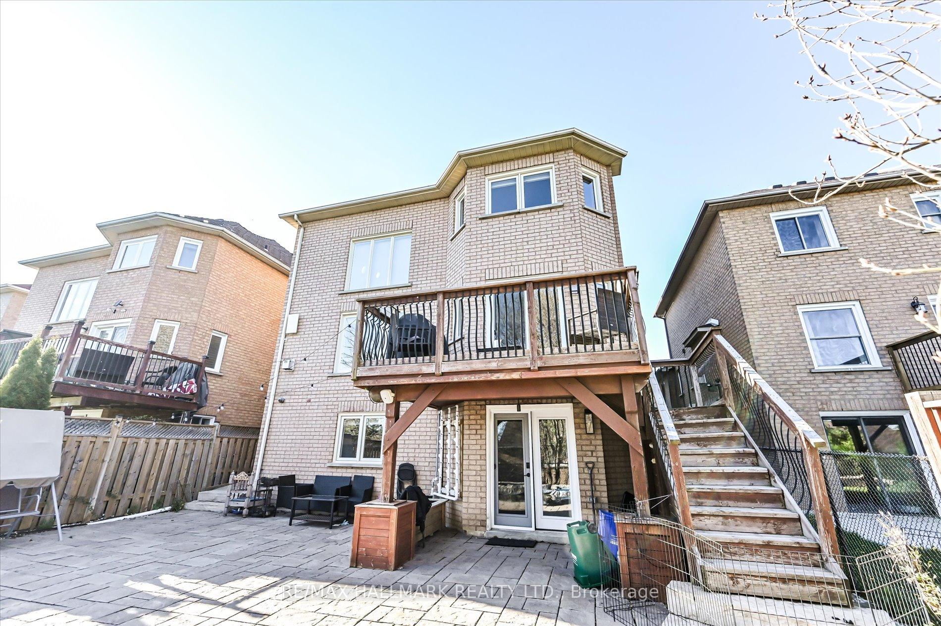 Photo 32 of 122 Widdifield Avenue, Newmarket, Armitage — HOMEH
