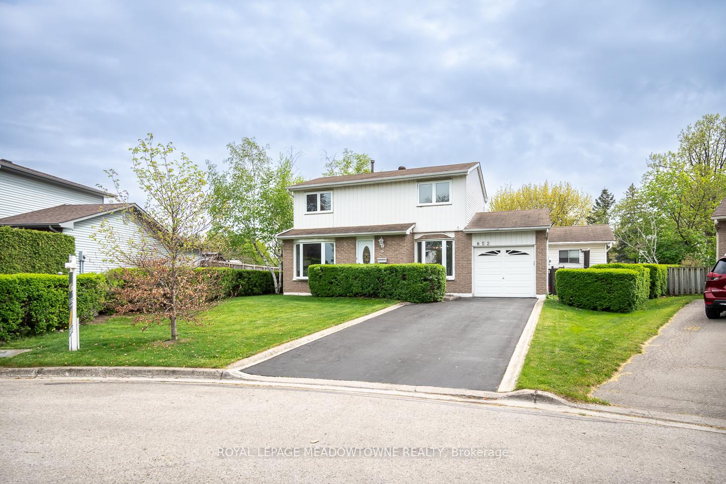 Photo 1 of 852 Edison Court, Milton, Dorset Park — HOMEH