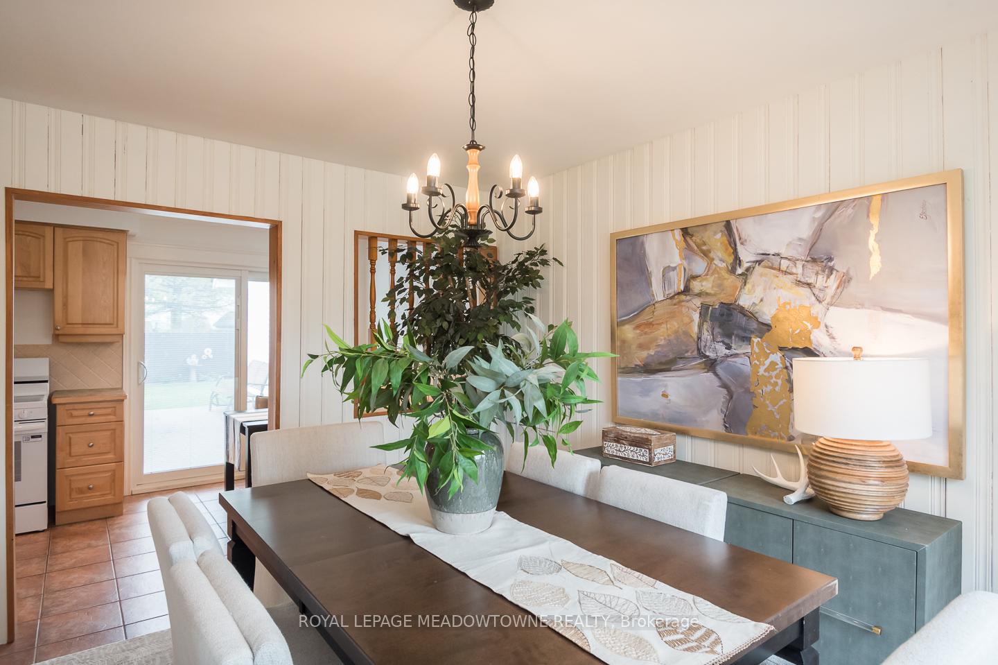 Photo 17 of 852 Edison Court, Milton, Dorset Park — HOMEH