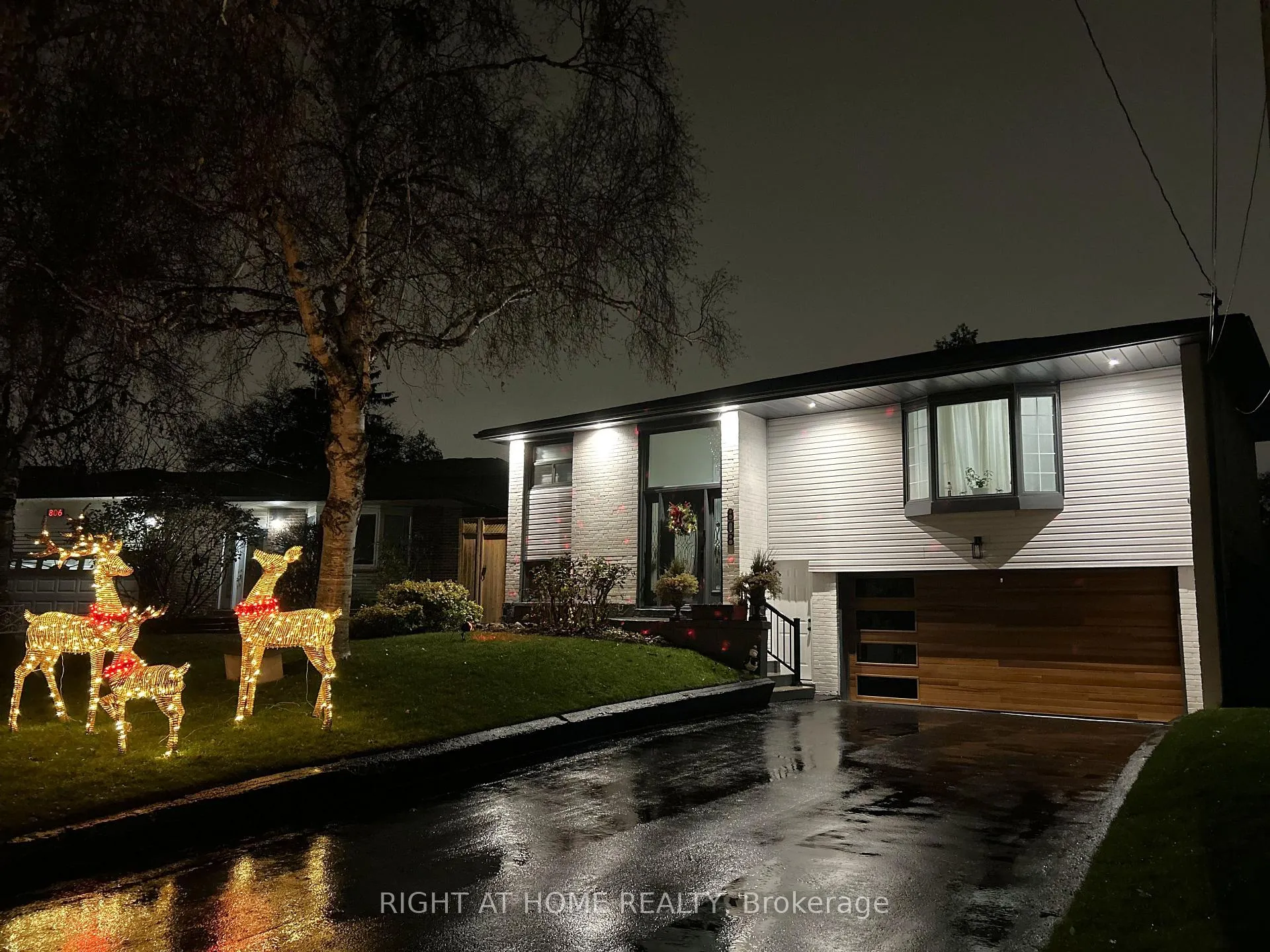 Photo 1 of 808 Sanok Drive, Pickering, West Shore — HOMEH
