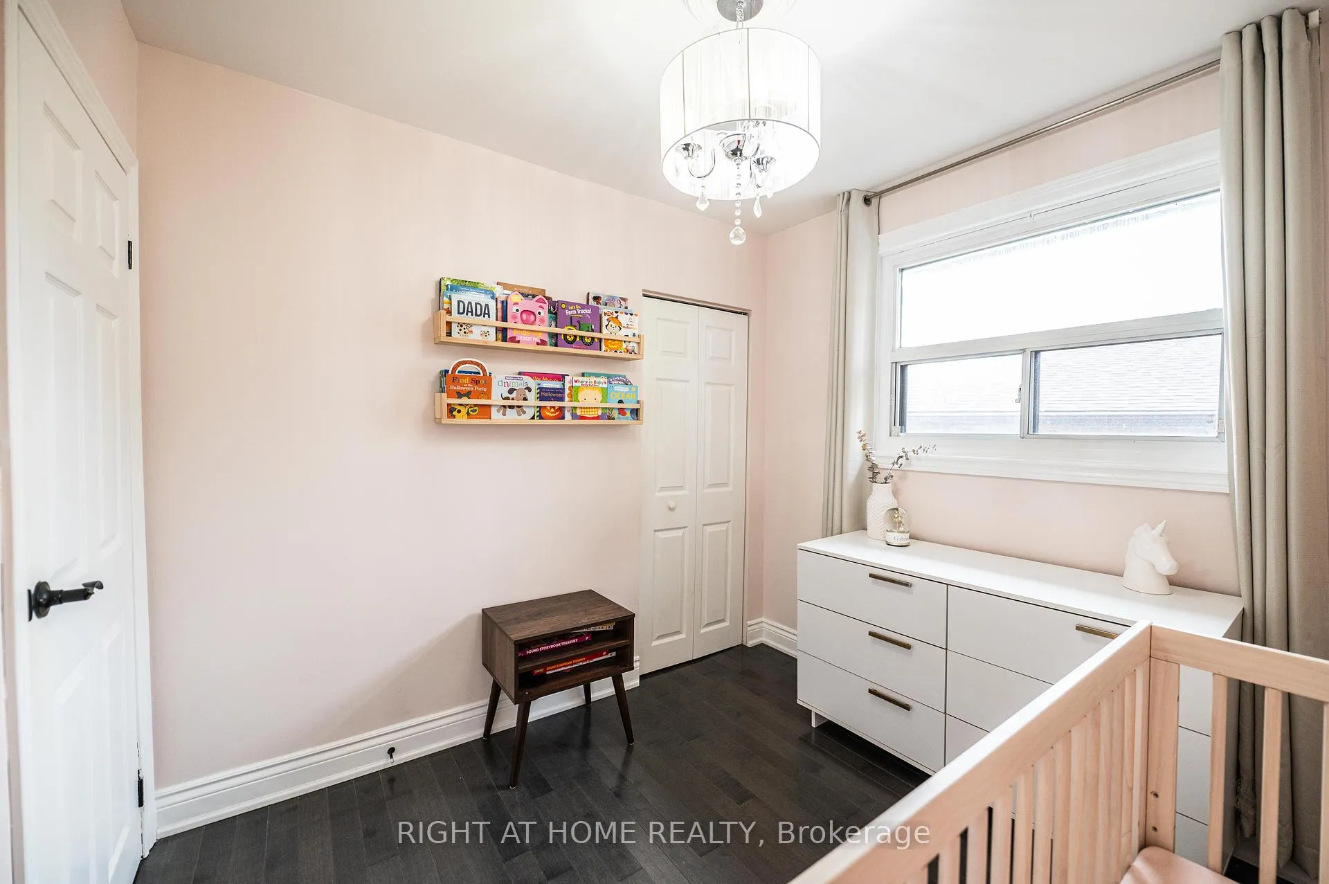 Photo 19 of 808 Sanok Drive, Pickering, West Shore — HOMEH