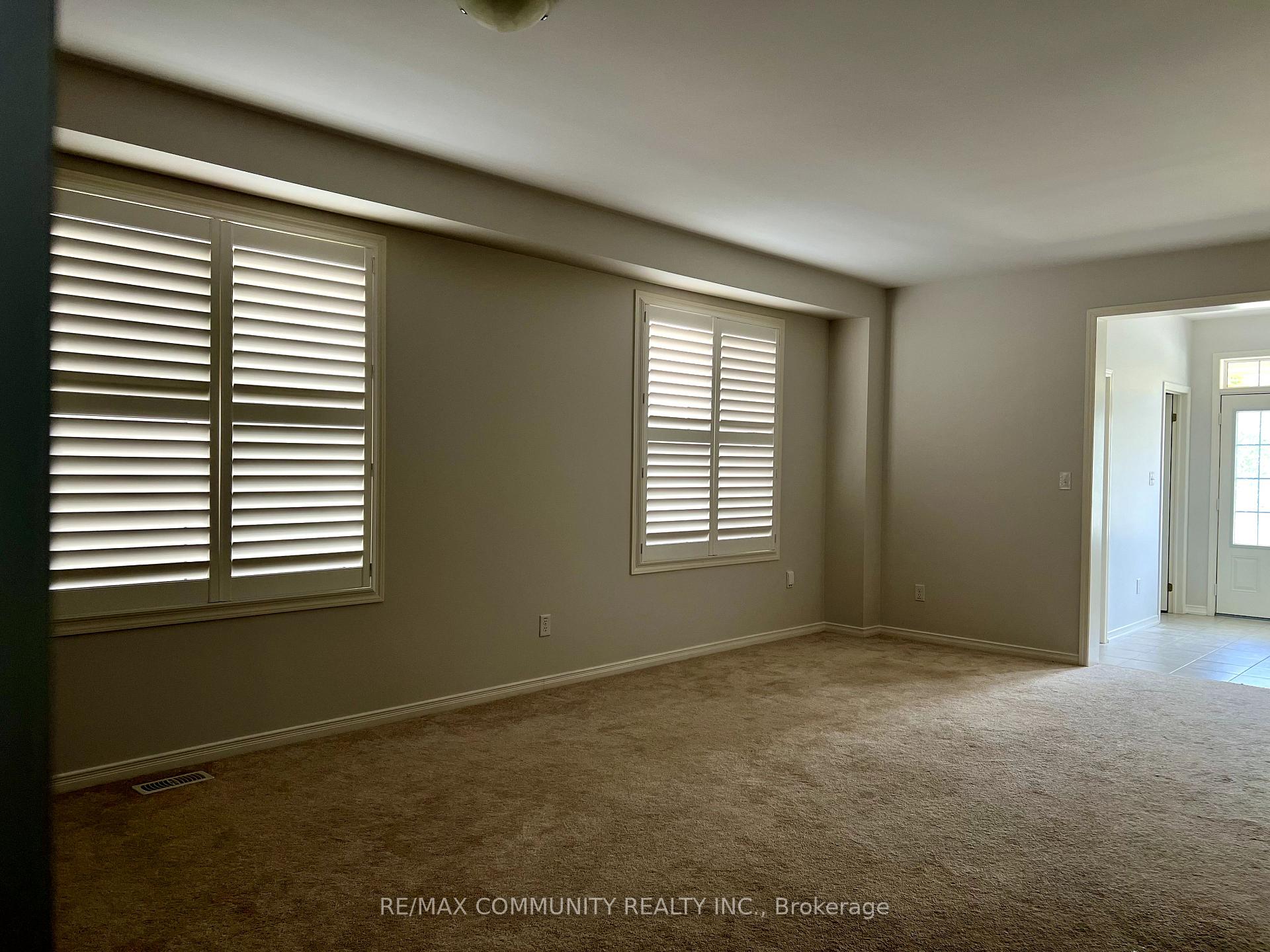 Photo 6 of 2538 Stallion Drive, Oshawa, Windfields — HOMEH