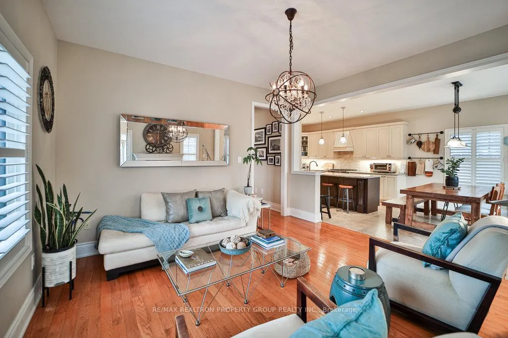 Photo 8 of 168 Twyn Rivers Drive, Pickering, Rougemount — HOMEH