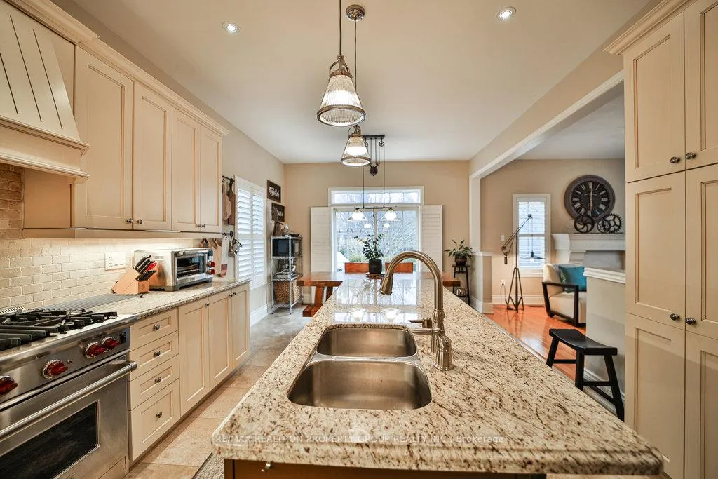 Photo 12 of 168 Twyn Rivers Drive, Pickering, Rougemount — HOMEH