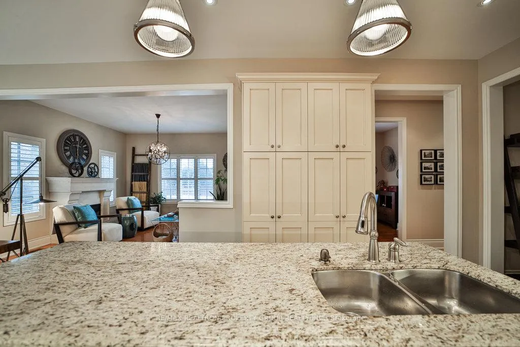 Photo 13 of 168 Twyn Rivers Drive, Pickering, Rougemount — HOMEH