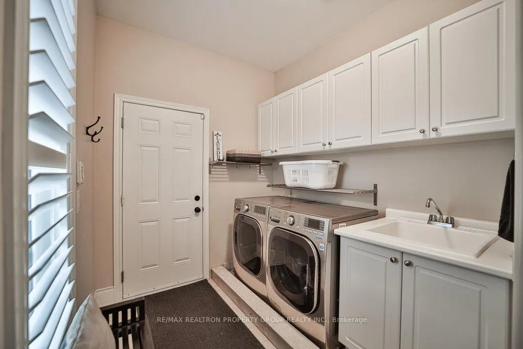 Photo 31 of 168 Twyn Rivers Drive, Pickering, Rougemount — HOMEH