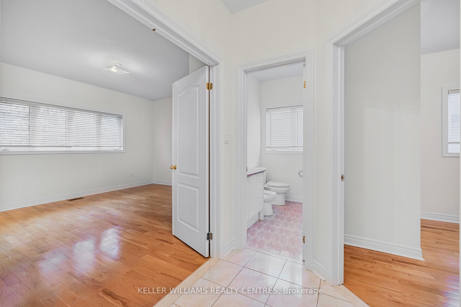 Photo 20 of 874 Best Circle, Newmarket, Stonehaven-Wyndham — HOMEH