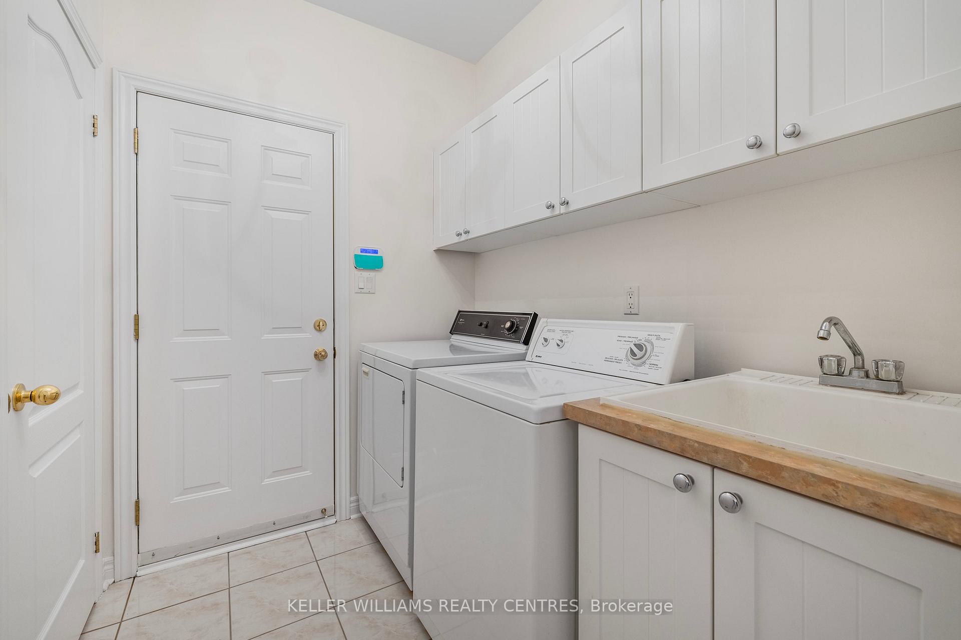 Photo 31 of 874 Best Circle, Newmarket, Stonehaven-Wyndham — HOMEH