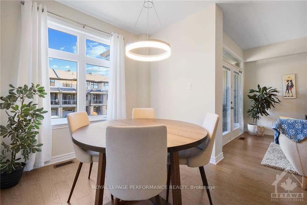 Photo 18 of 207 Dragonfly Walk, Ottawa, Mer Bleue/Bradley Estates/Anderson Park — HOMEH