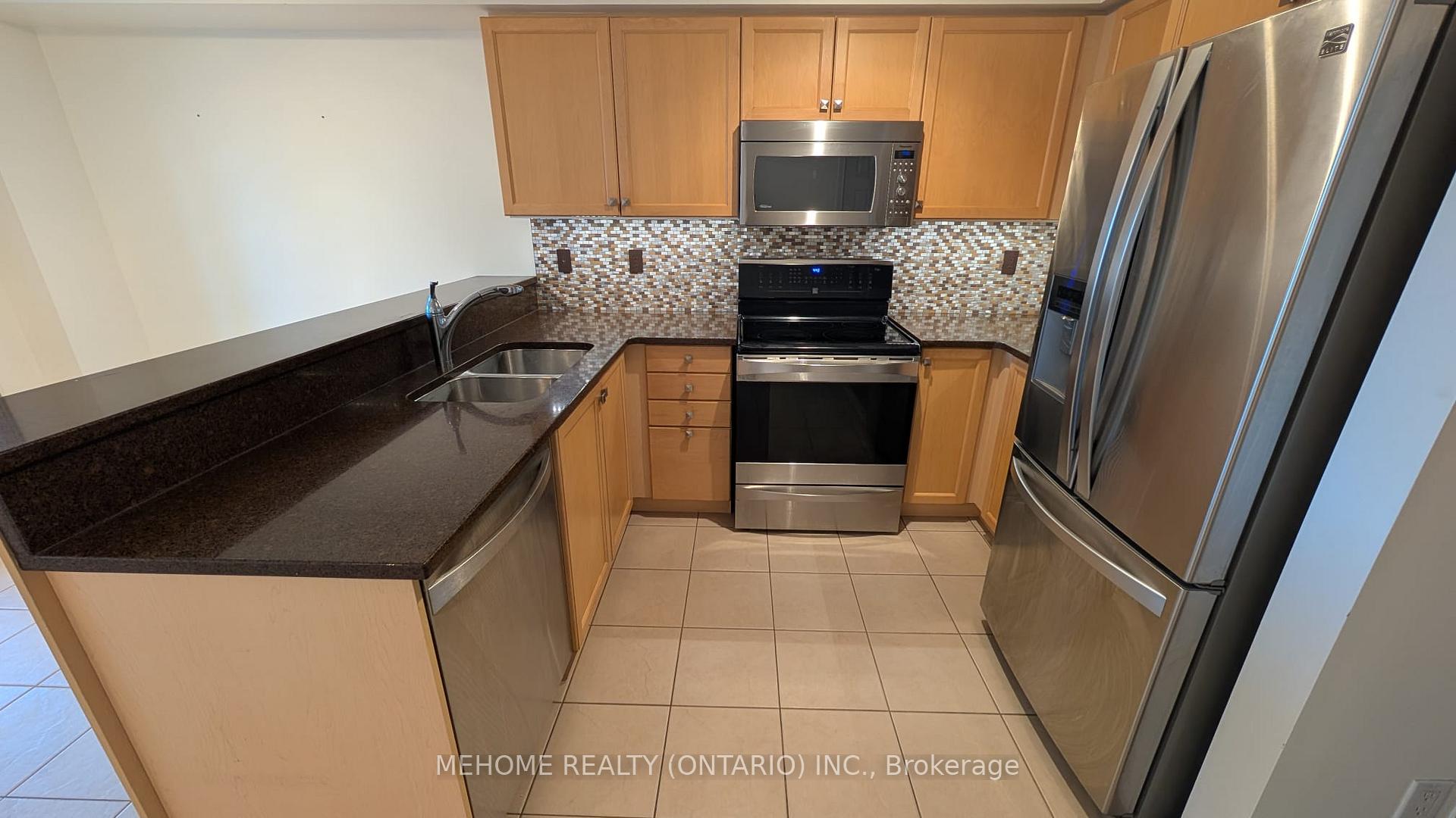 Photo 4 of 1505 Avonmore Square, Pickering, Town Centre — HOMEH