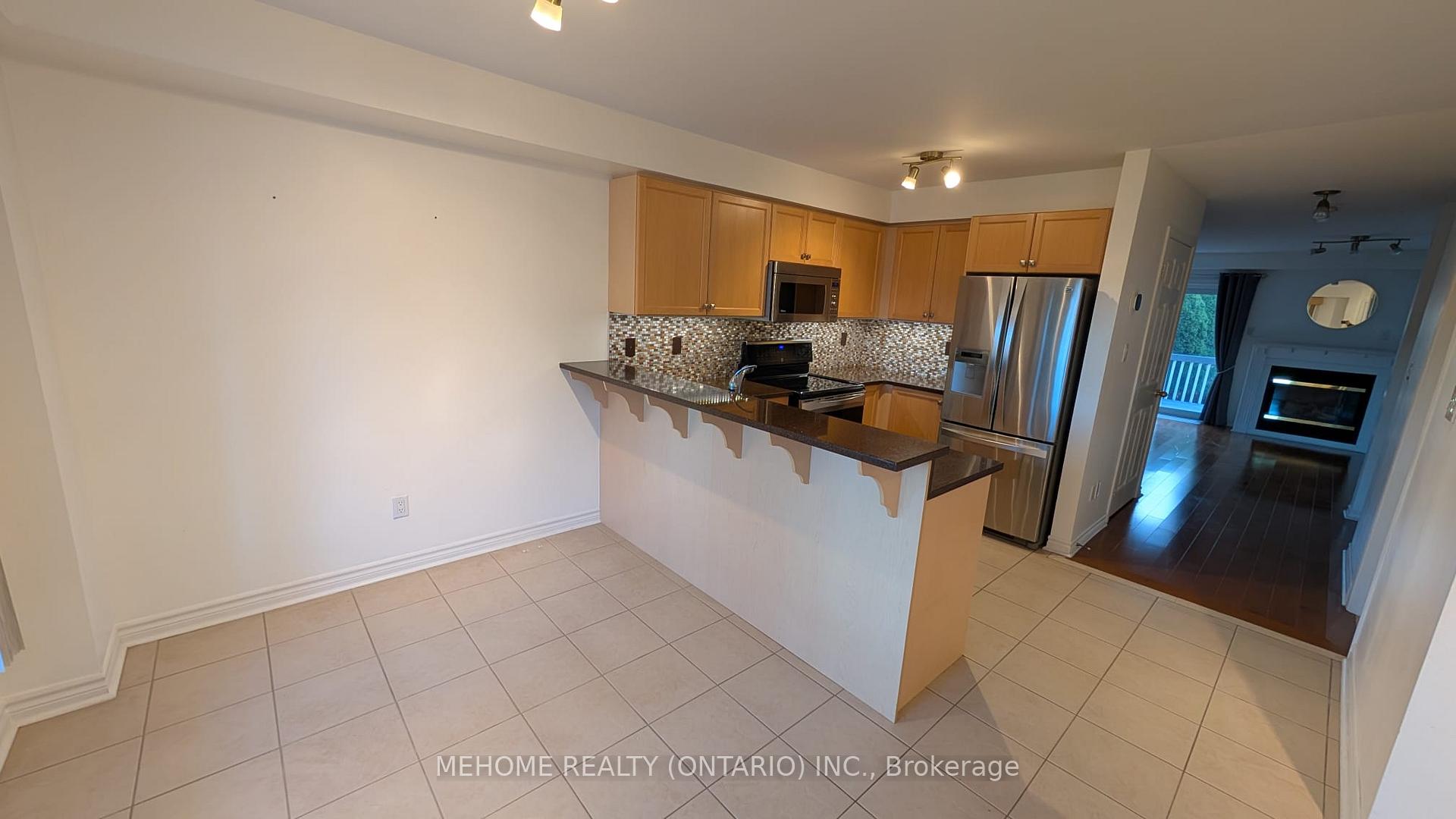 Photo 5 of 1505 Avonmore Square, Pickering, Town Centre — HOMEH